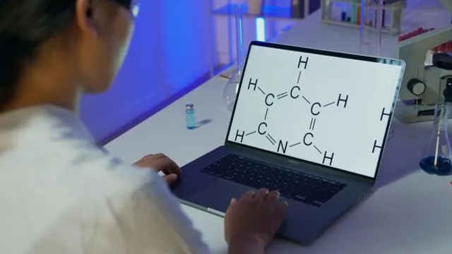 Migração Dual de Sites: Descoberta Recente em Química Orgânica