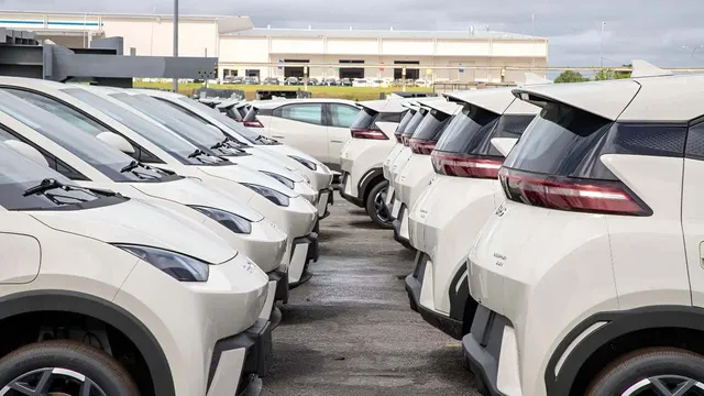 Preço do Carro 0 km Cai pela Primeira Vez em Seis Anos com Avanço das Chinesas
